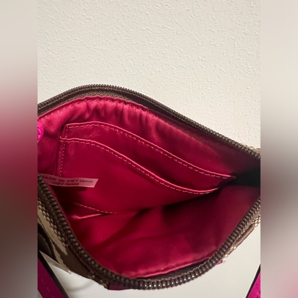 COACH Wristlet SV/Khaki/Magenta NWT